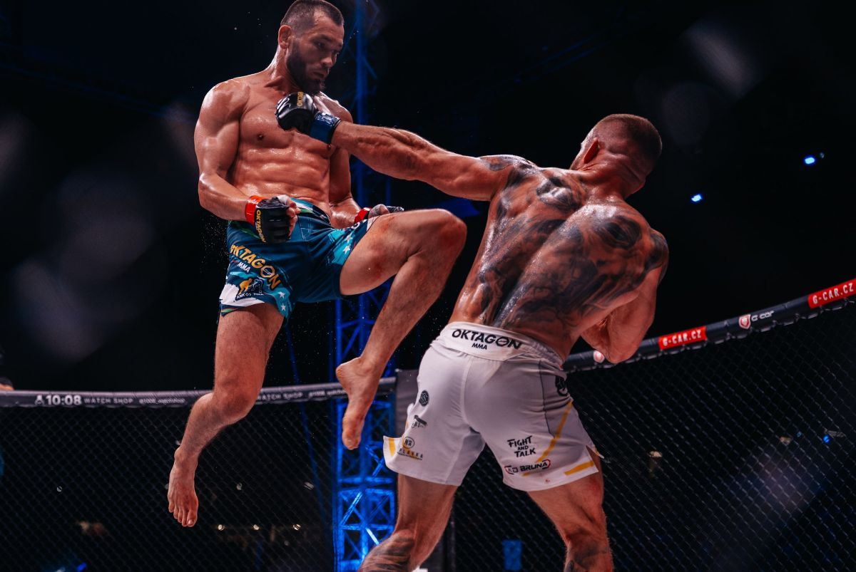 Machmud Muradov, nový prozatímní šampion Oktagonu.