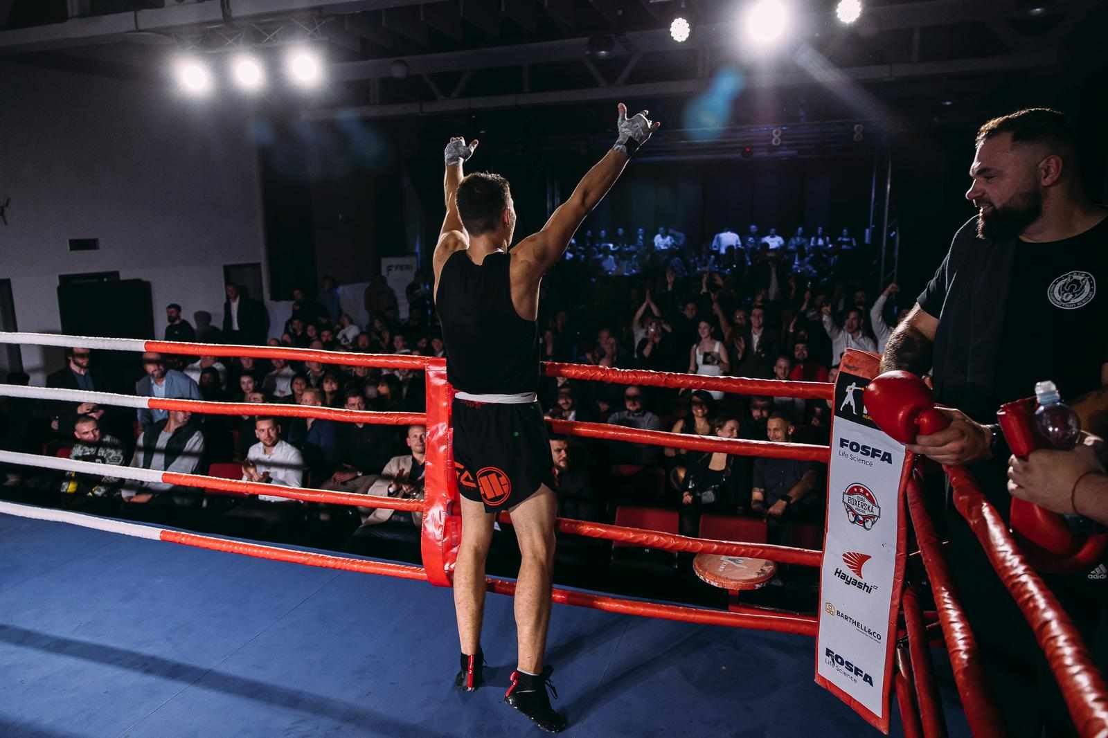 MBC Galavečer Boxu v prostorách Petrof Gallery v Hradci Králové.