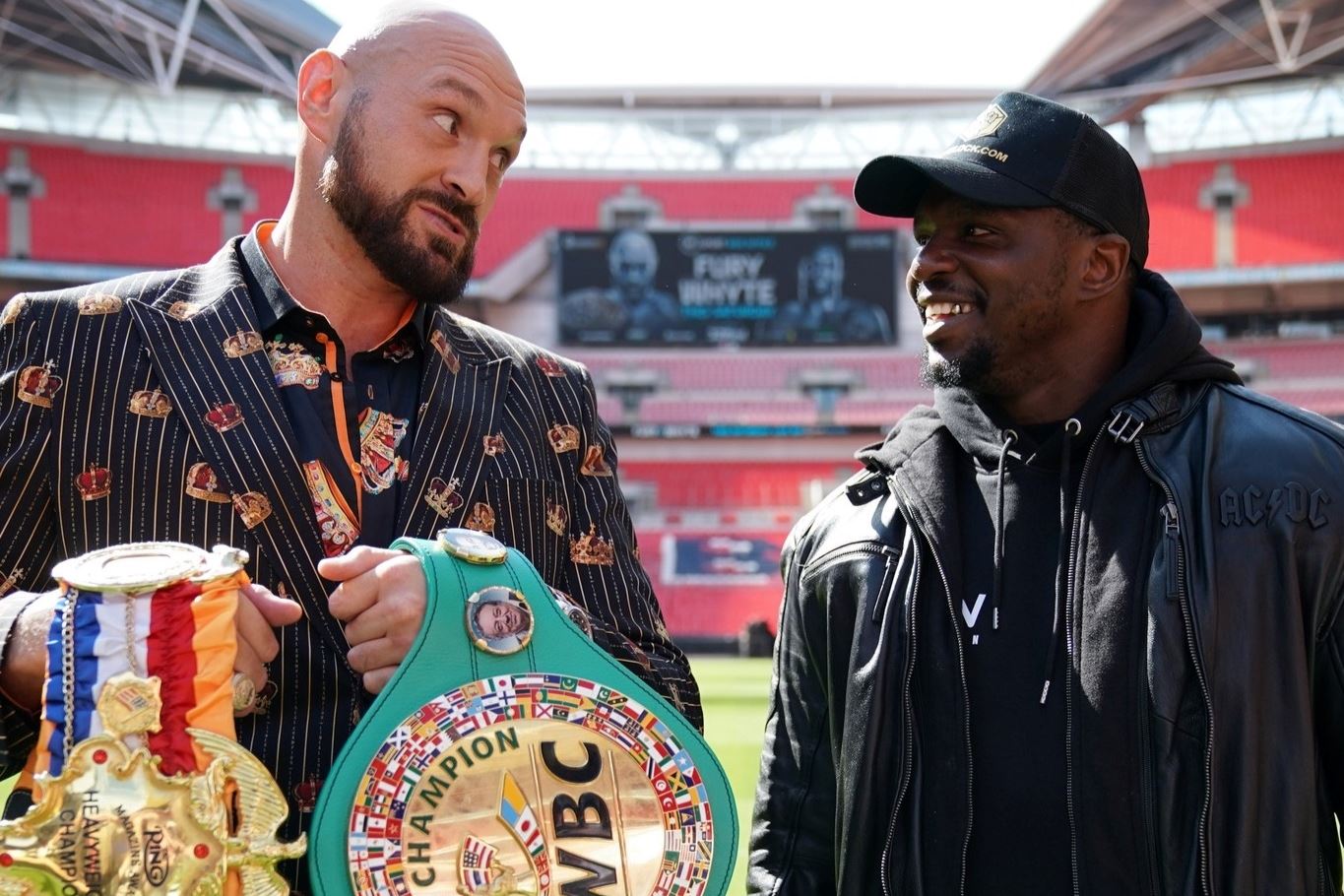 Tyson Fury a Dillian Whyte před bojem.