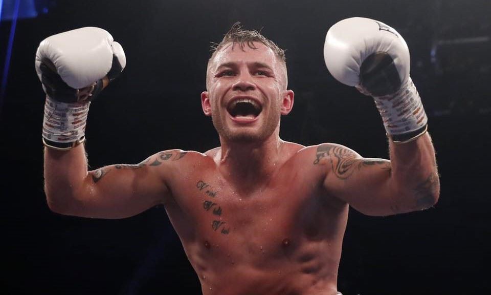 Carl Frampton a radost z výhry.