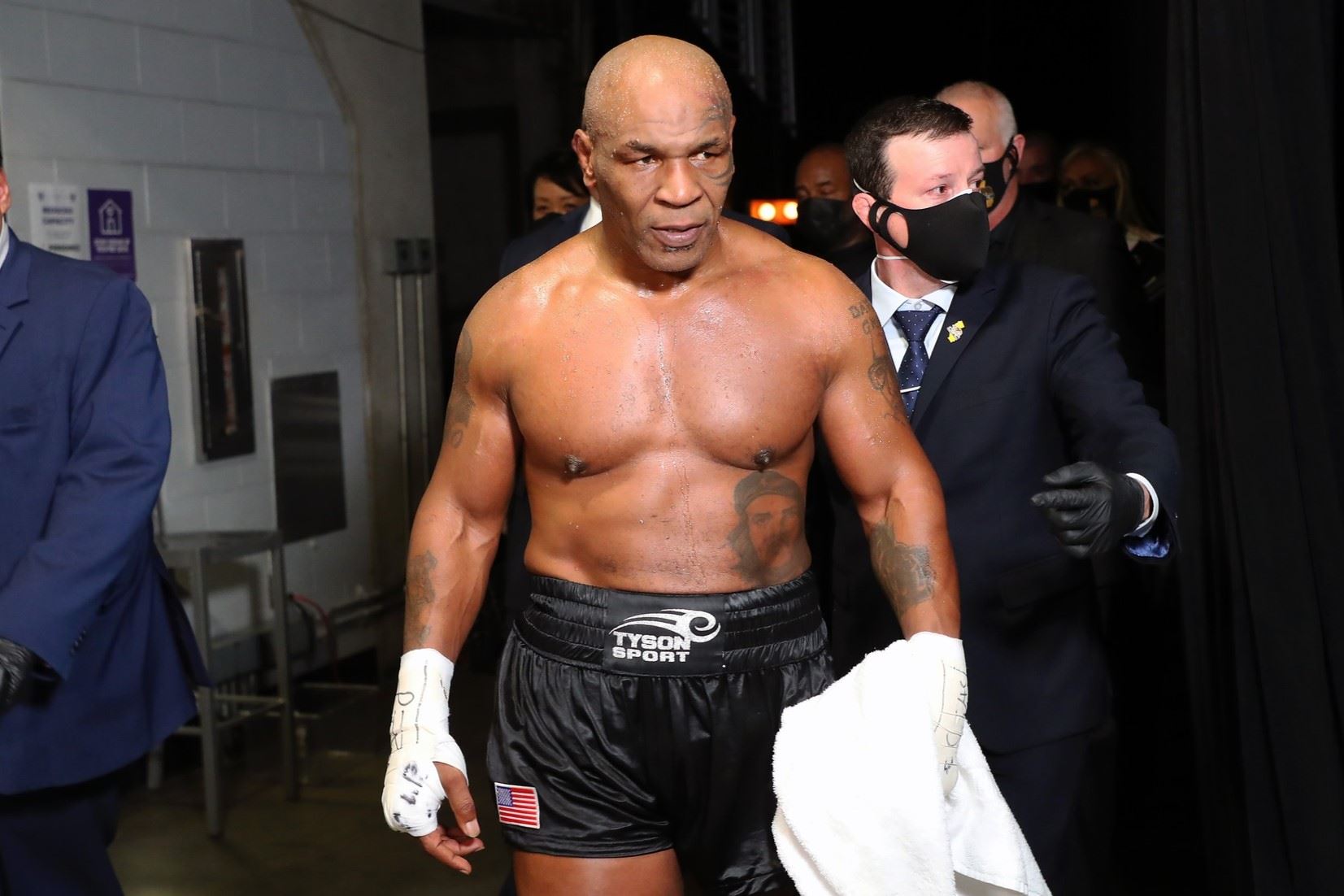 Mike Tyson za pár měsíců nastoupí do ringu.