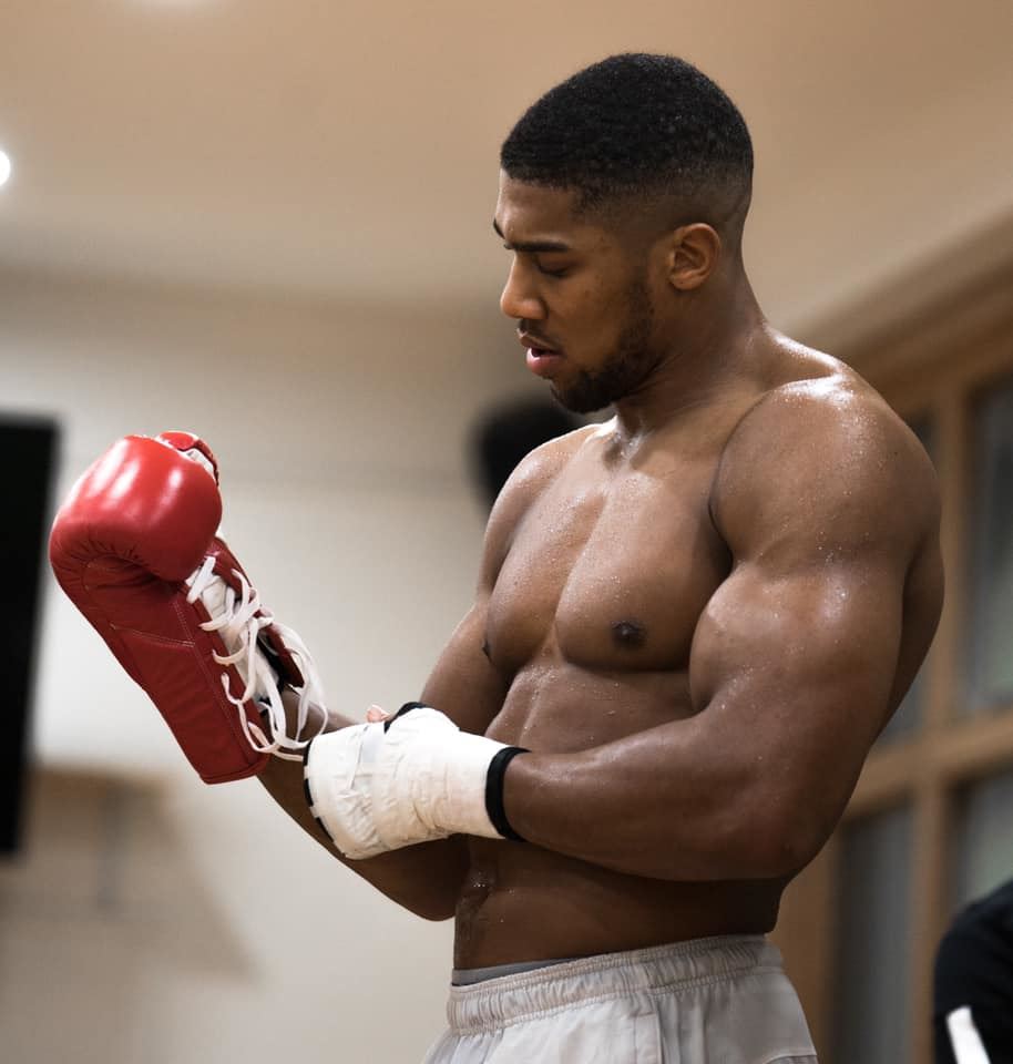 FOTO: Facebook Anthony Joshua