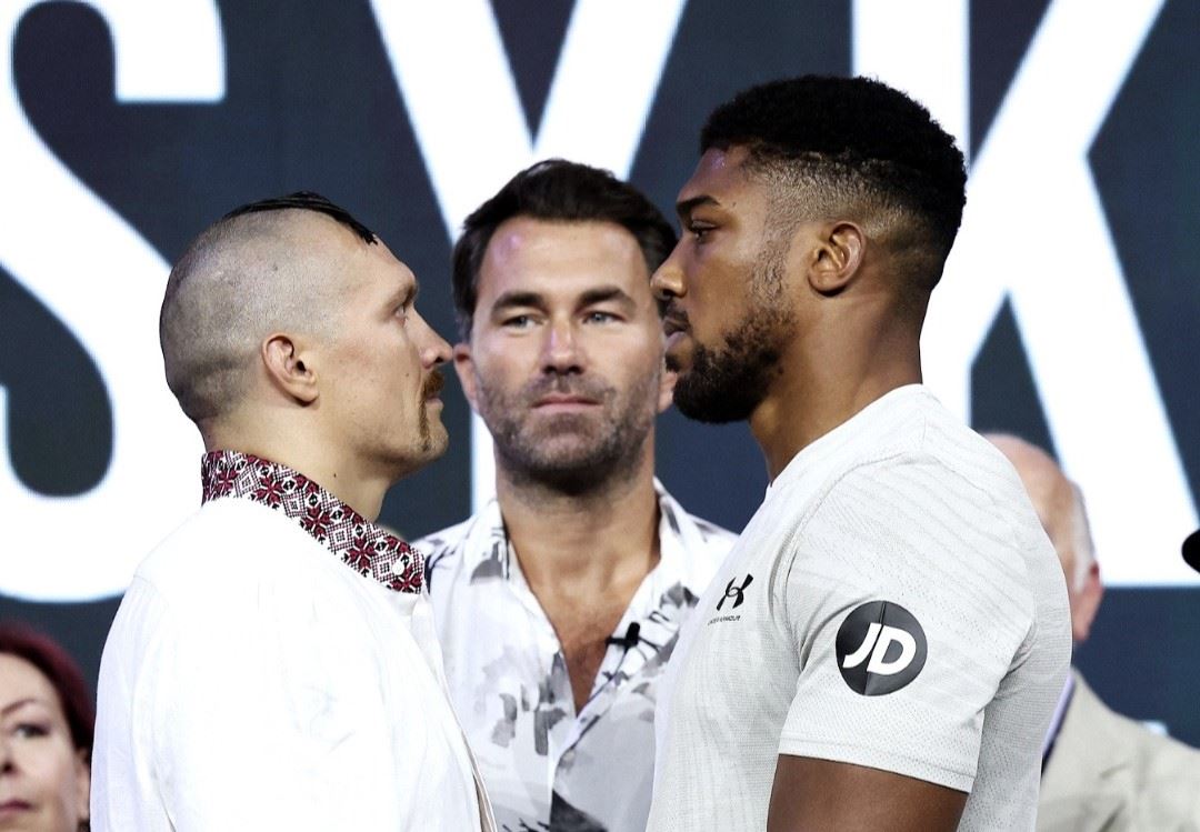 Kdo vyhraje odvetu? Usyk vs. Joshua.