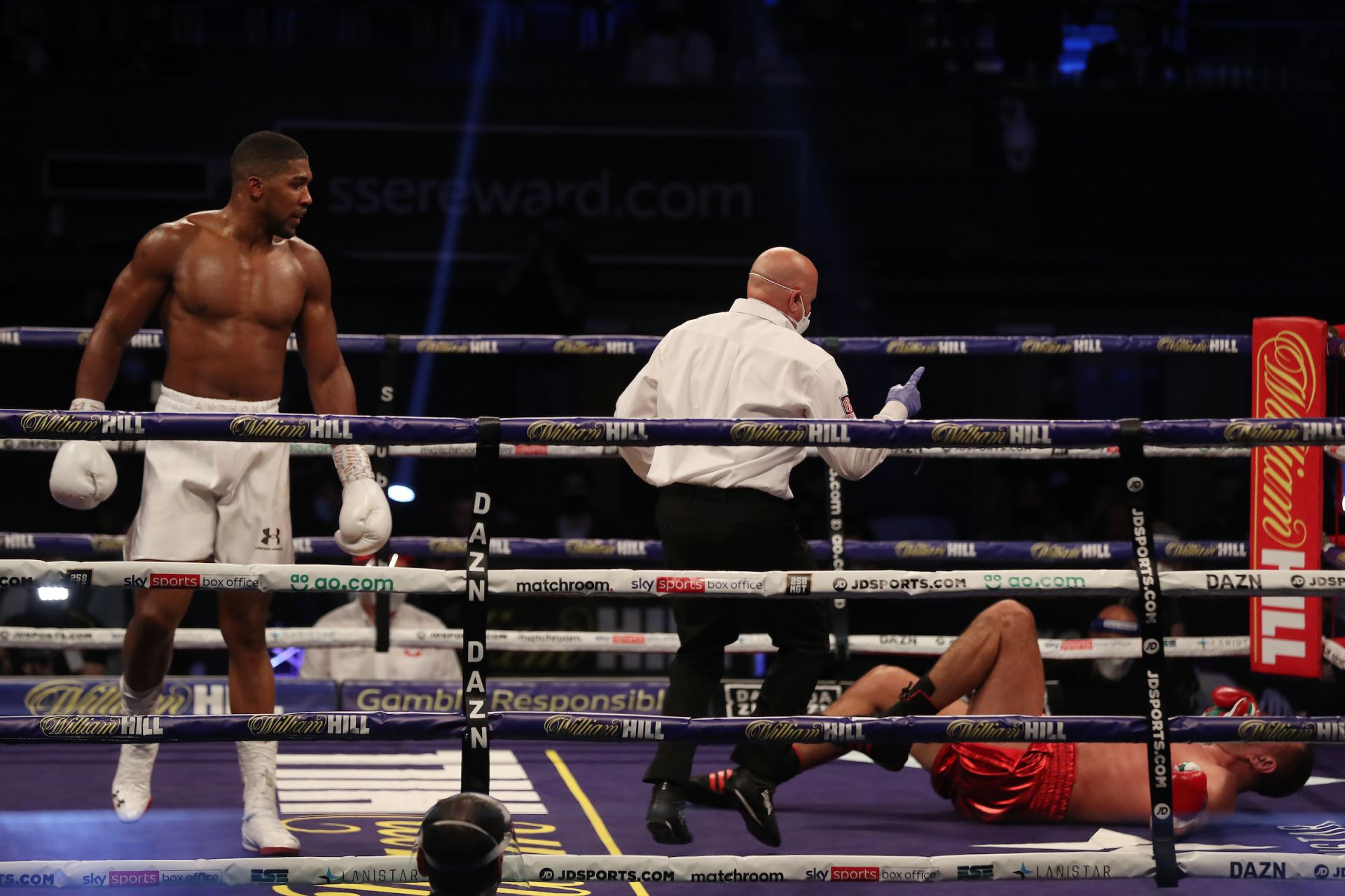 Anthony Joshua v boji.