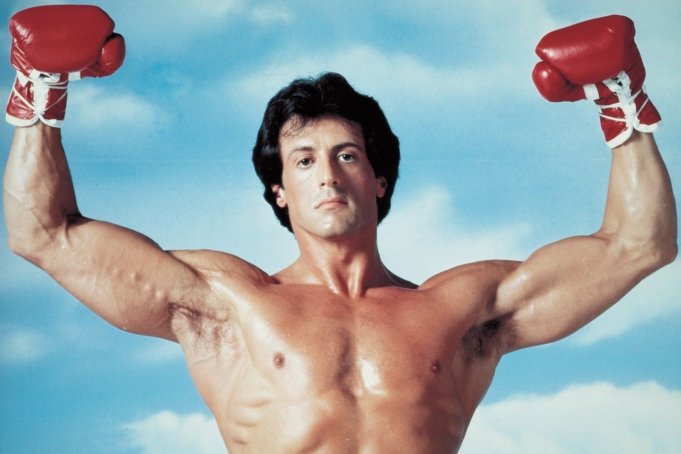 Sylvester Stallone jako Rocky.