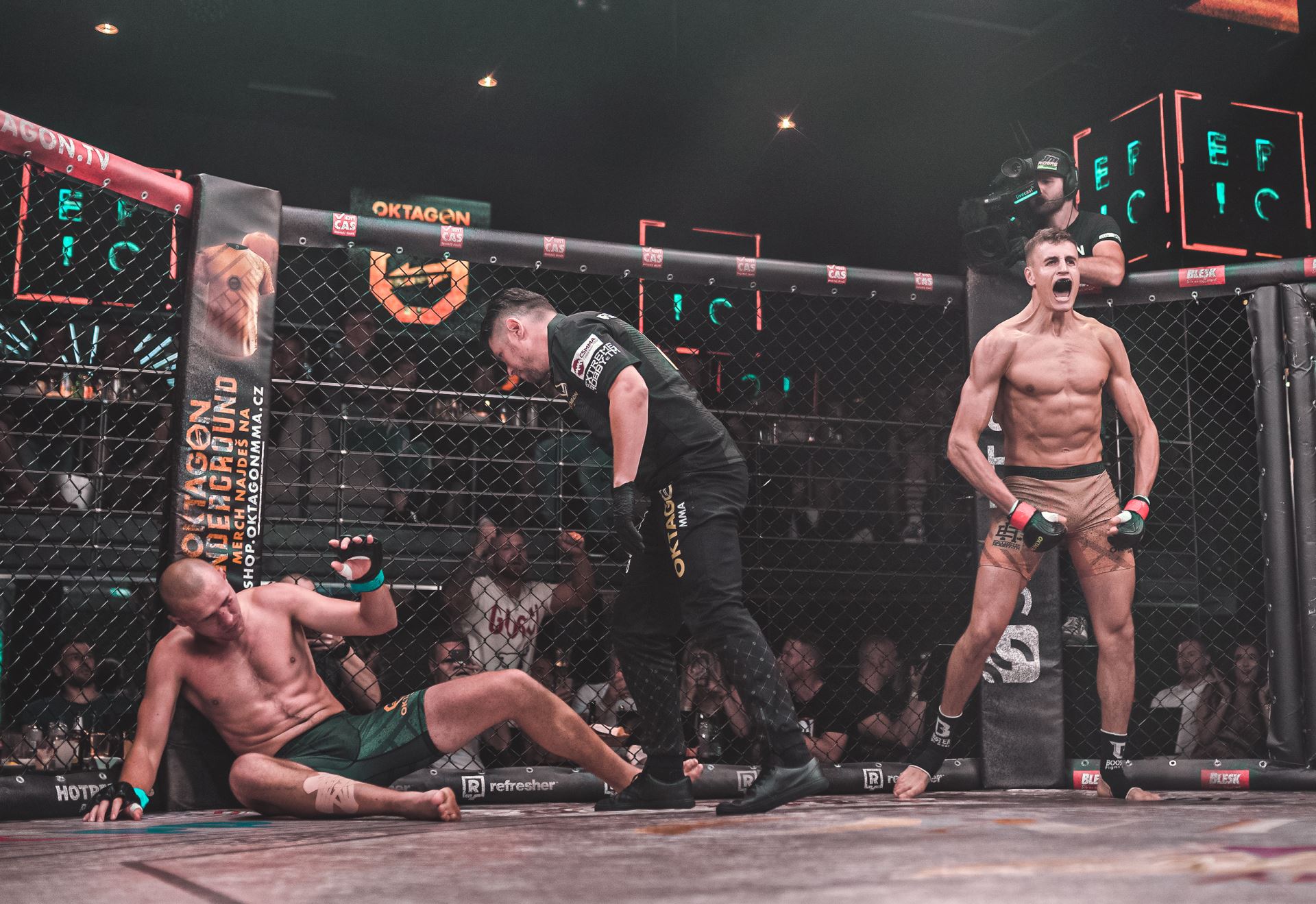 Nepříjemnost! Kickboxerský galavečer Glory Peňázovi odložili. Maká na zemi a čeká, s čím přijde OKTAGON MMA