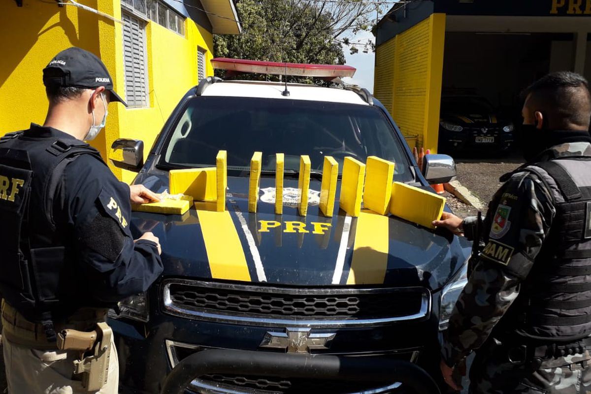 Brazilská police a její zásah. 