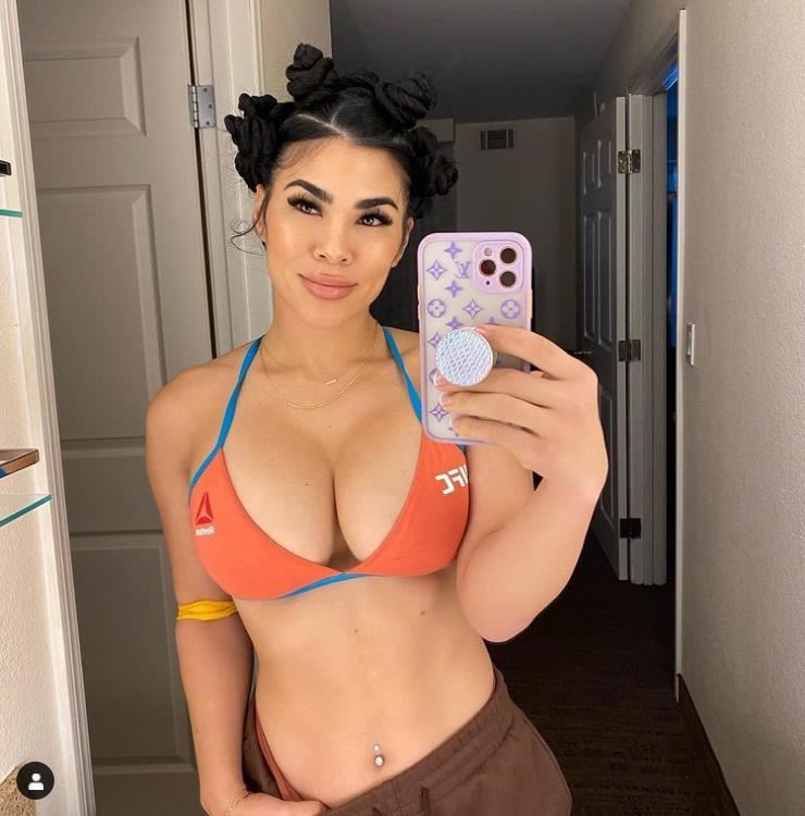 FOTO: instagram rachaelostovich