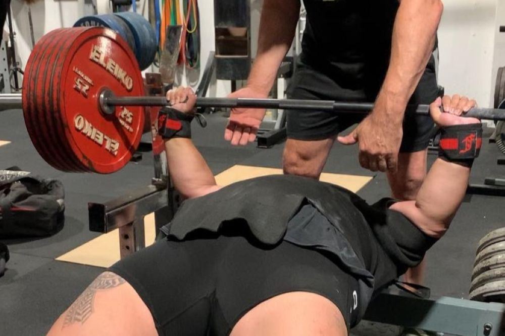 Ashleigh Hoeta-Williamson v práci...