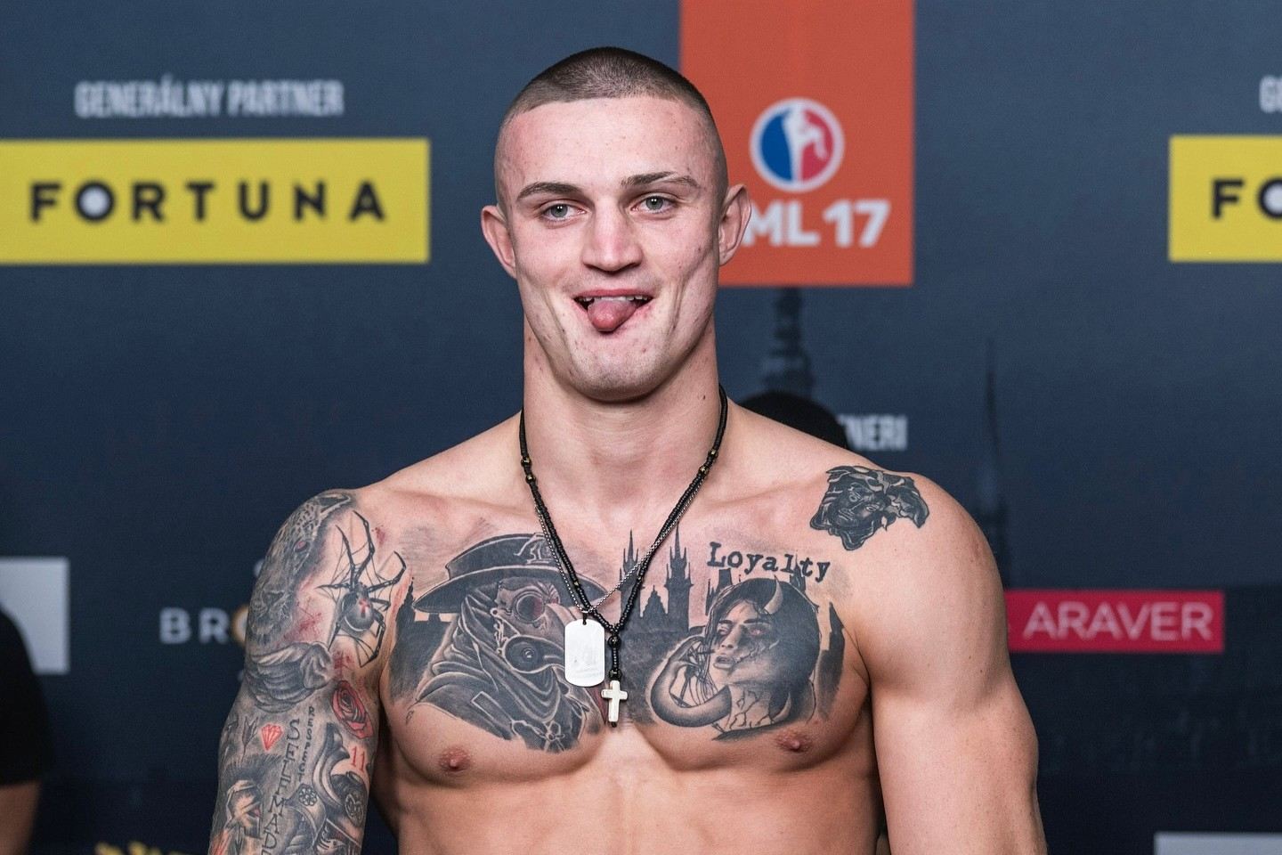 Samuel Bílý po vážení.