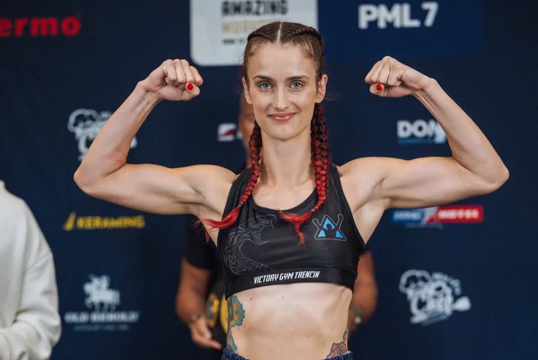 Monika Chochlíková a její klasika, thajský box.