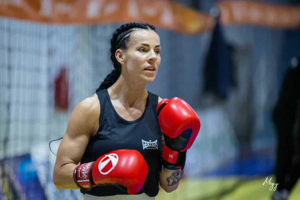 Angie Hamko a její svět...