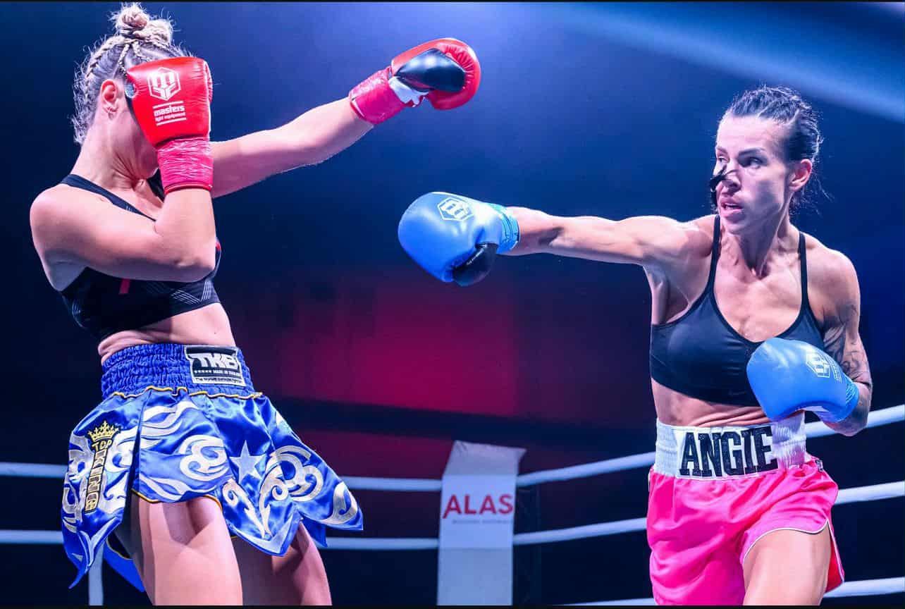 Angie Hamko a její svět...