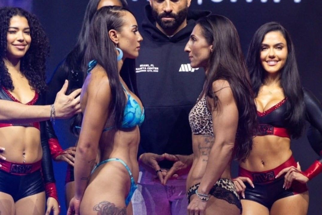 Cherneka Johnson (vlevo) uspěla i proti Amandě Gallo. 