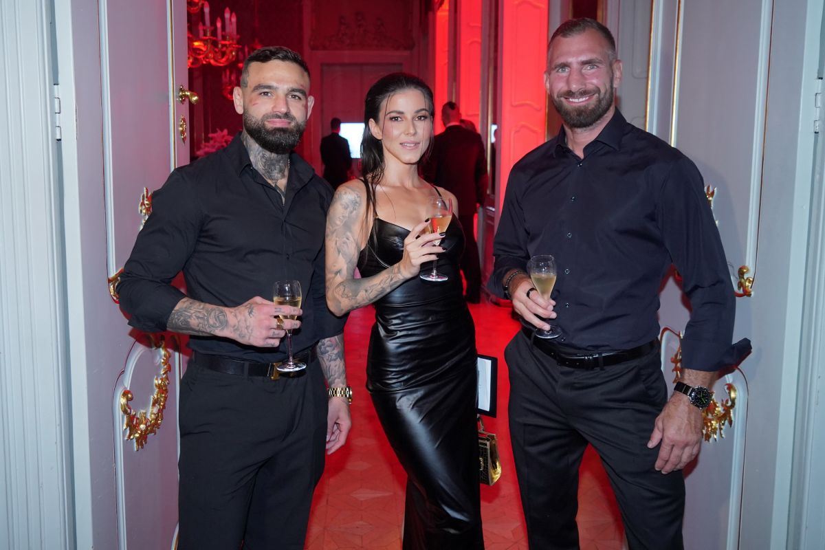 I bojovníci vyrazili na Playboy party...