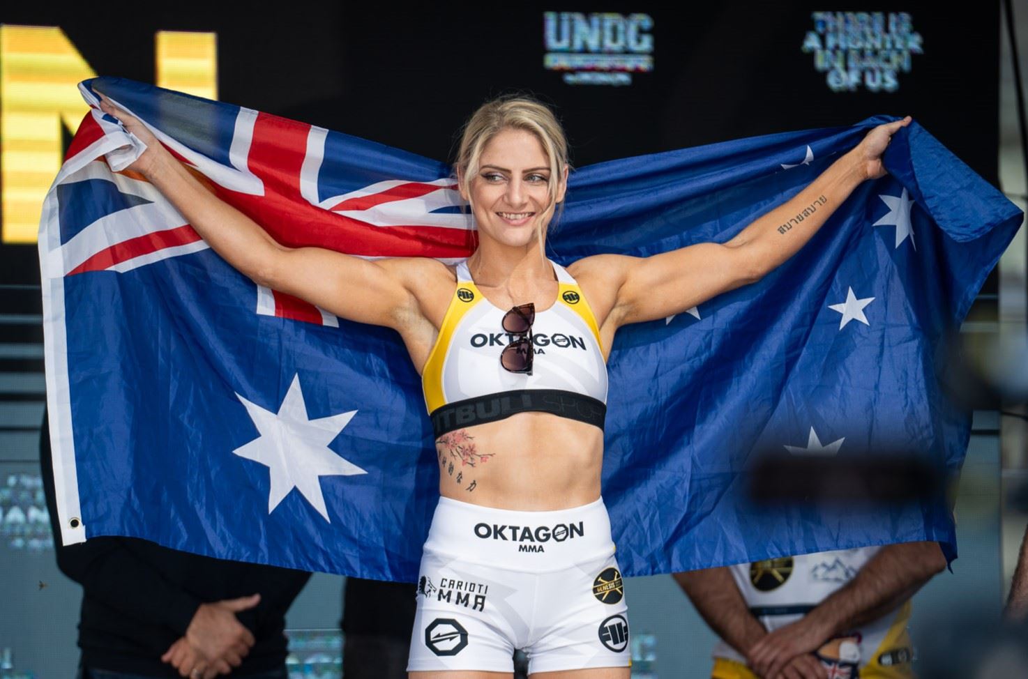 Australanka pod organizací OKTAGON MMA.