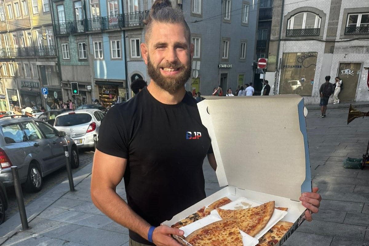 Jiří Procházka si dává od MMA pauzu.
