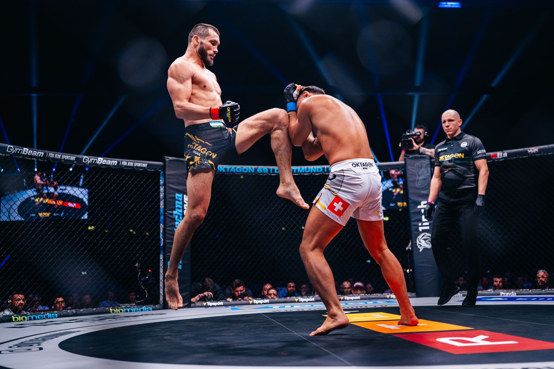 Muradov v boji úřadoval.