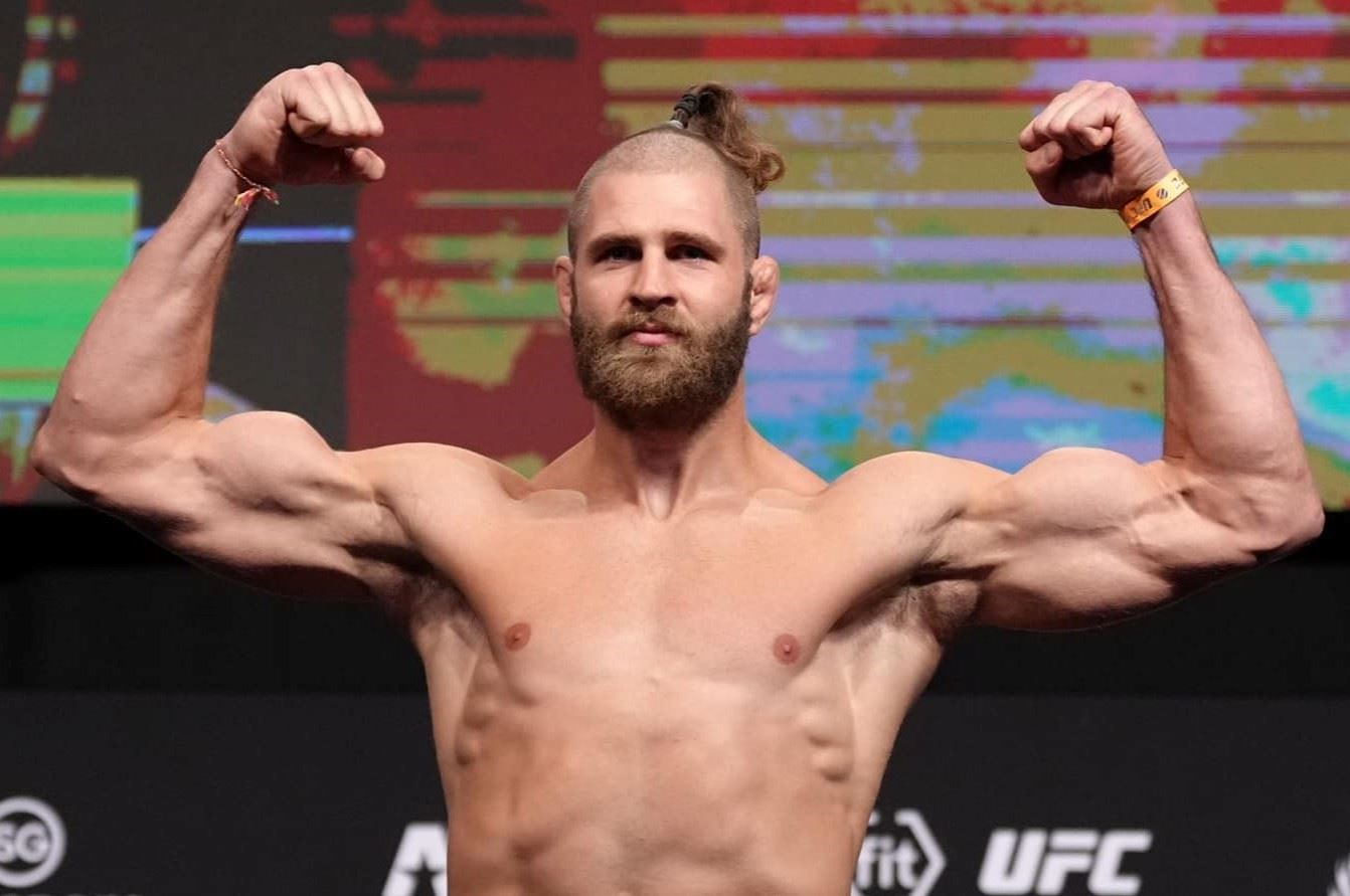 Jiří Procházka bude v listopadu bojovat o titul v UFC.