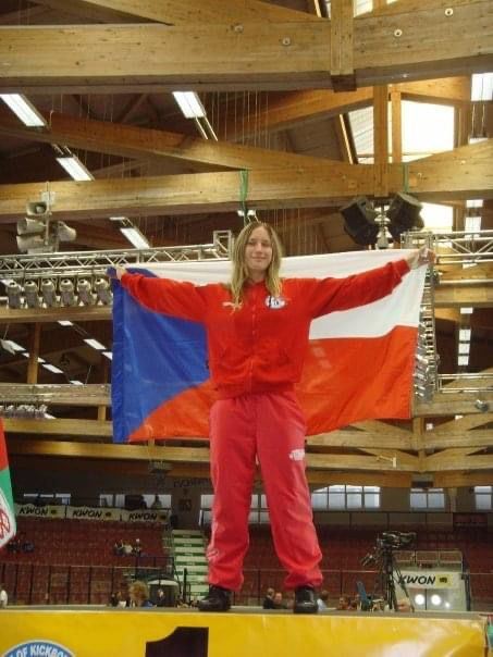 Rok 2009 a můj šestý titul mistryně světa v kickboxu. Tentokrát v organizaci WAKO.