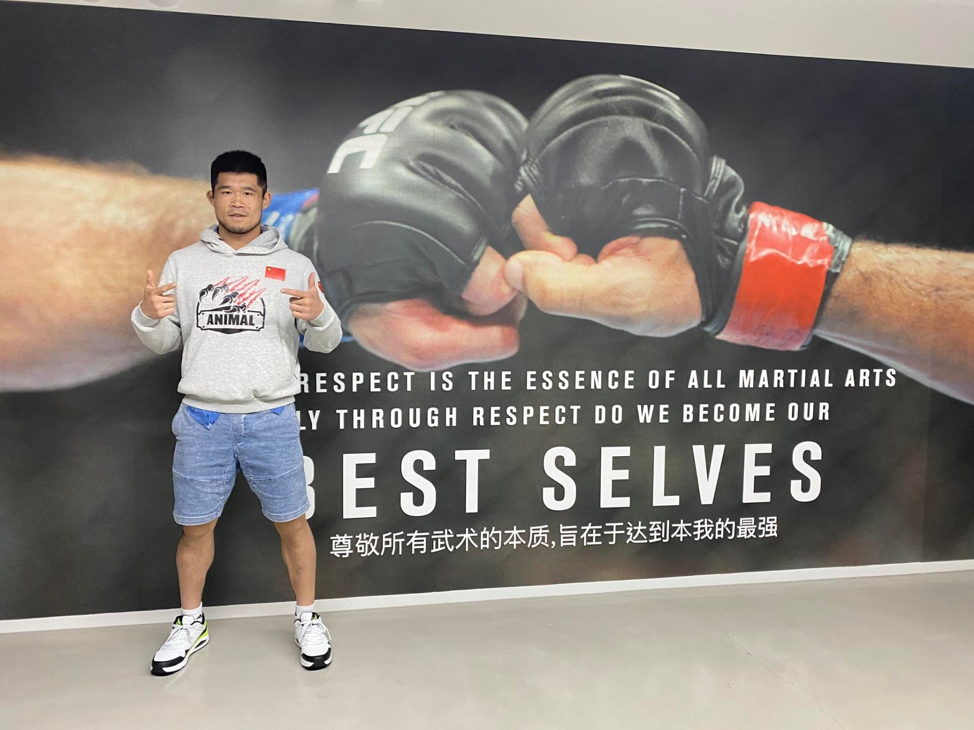 Lu Kai a jeho ladění přípravy na bitvu o UFC.