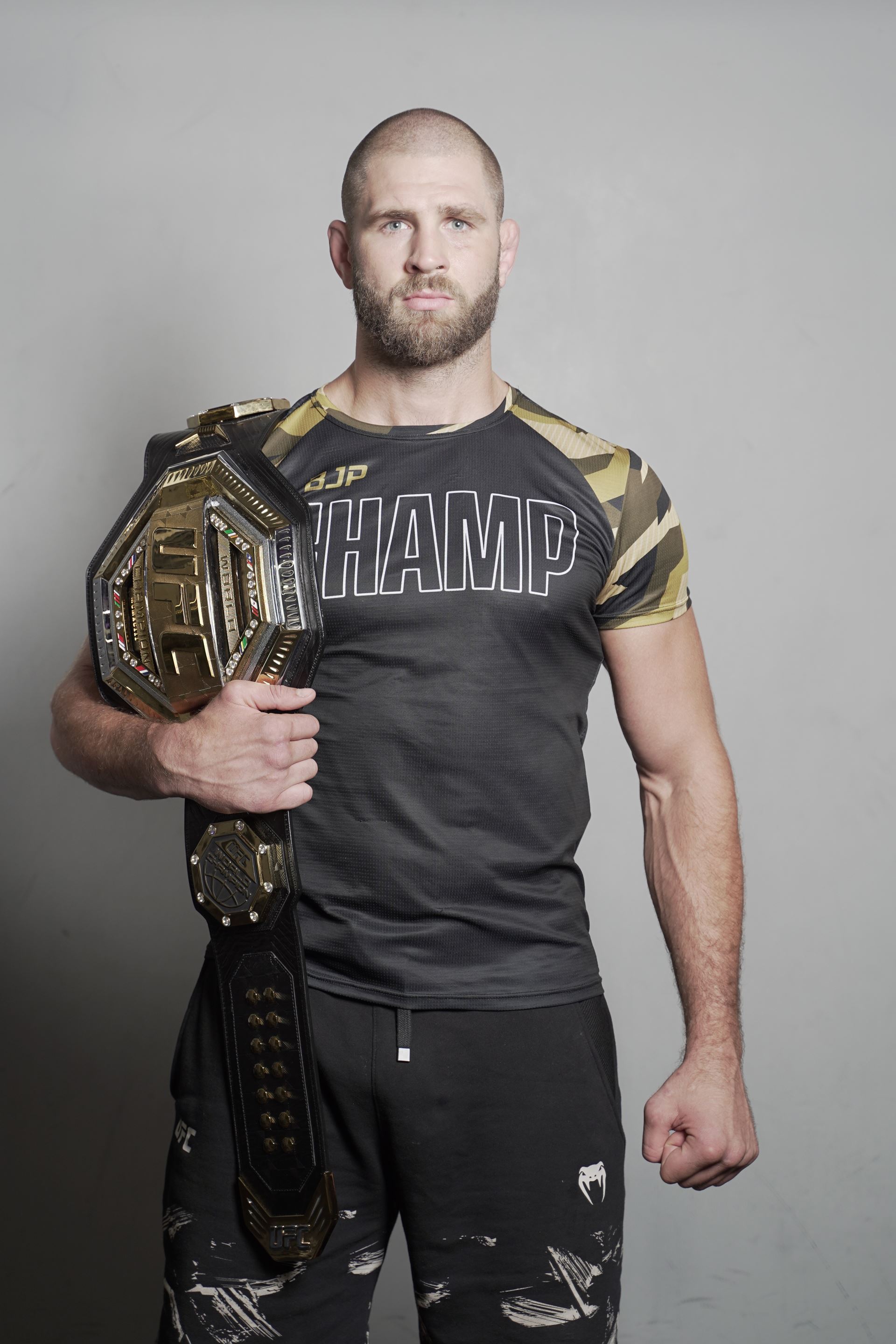 První český šampion v UFC.