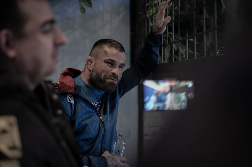 Co bude vše v dokumentu Karlos?