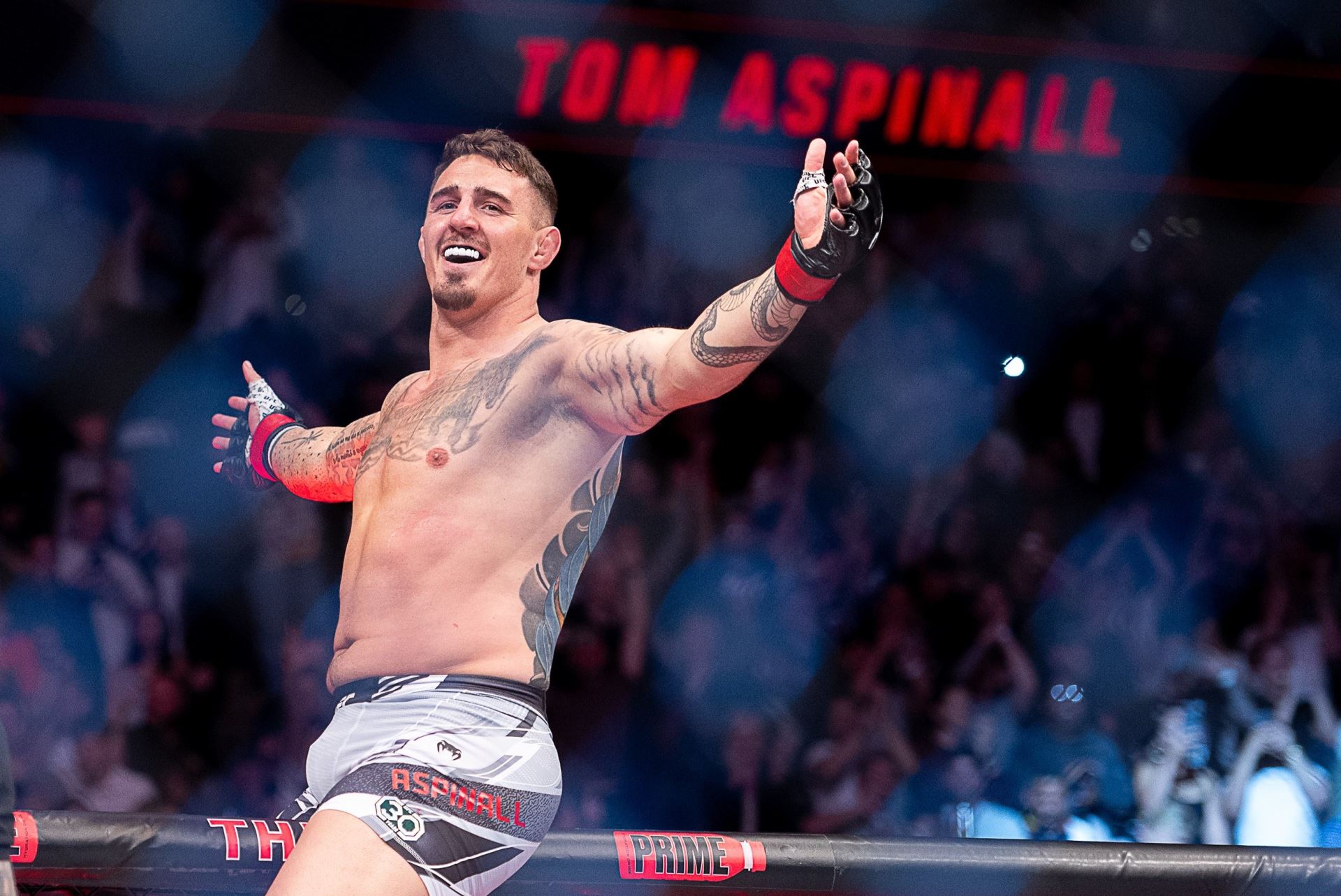 Tom Aspinall.