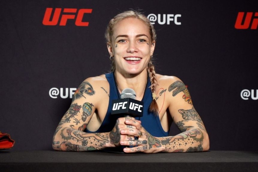 Zápasnice MMA Jessica-Rose Clark. 