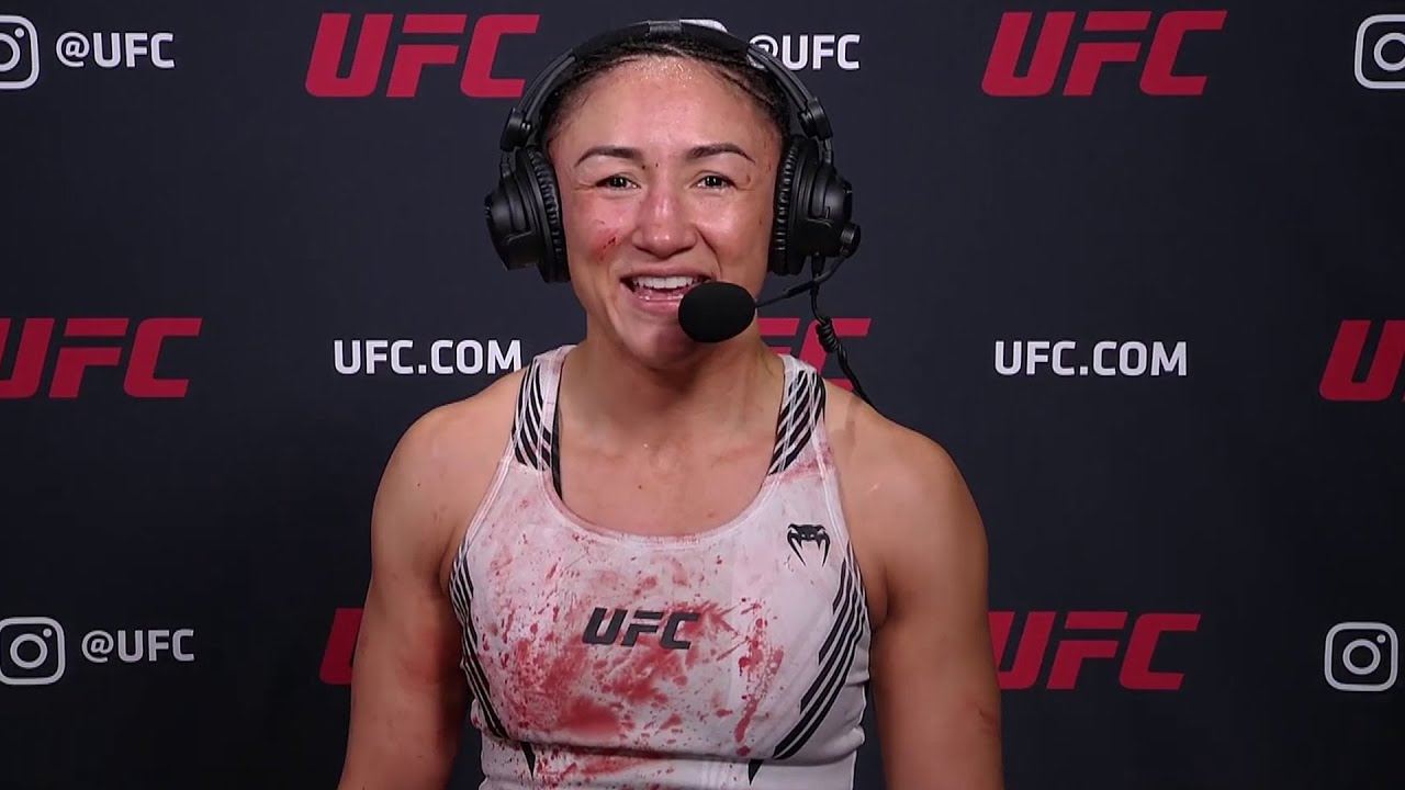 Carla Esparza po bitvě v UFC.