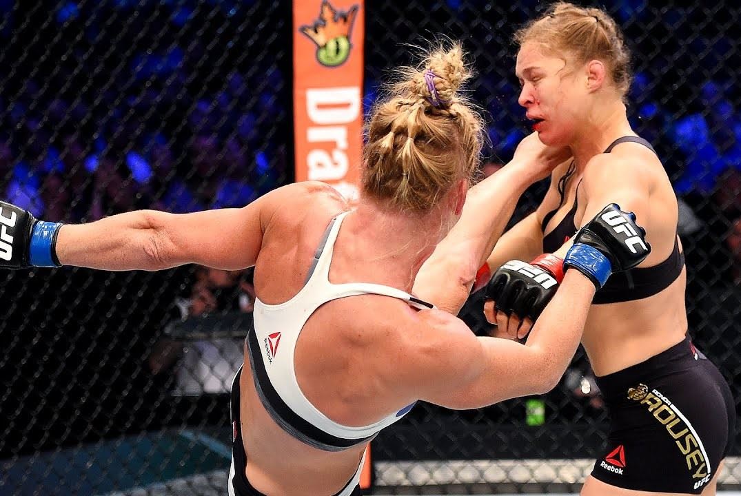 Historický okamžik v UFC.