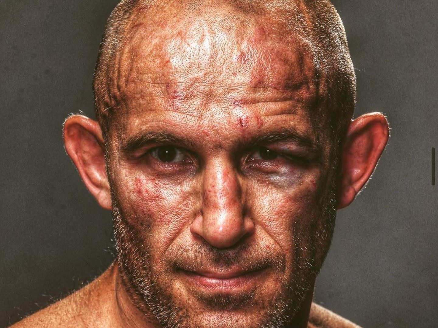 Alexey Oleinik v dobách UFC.