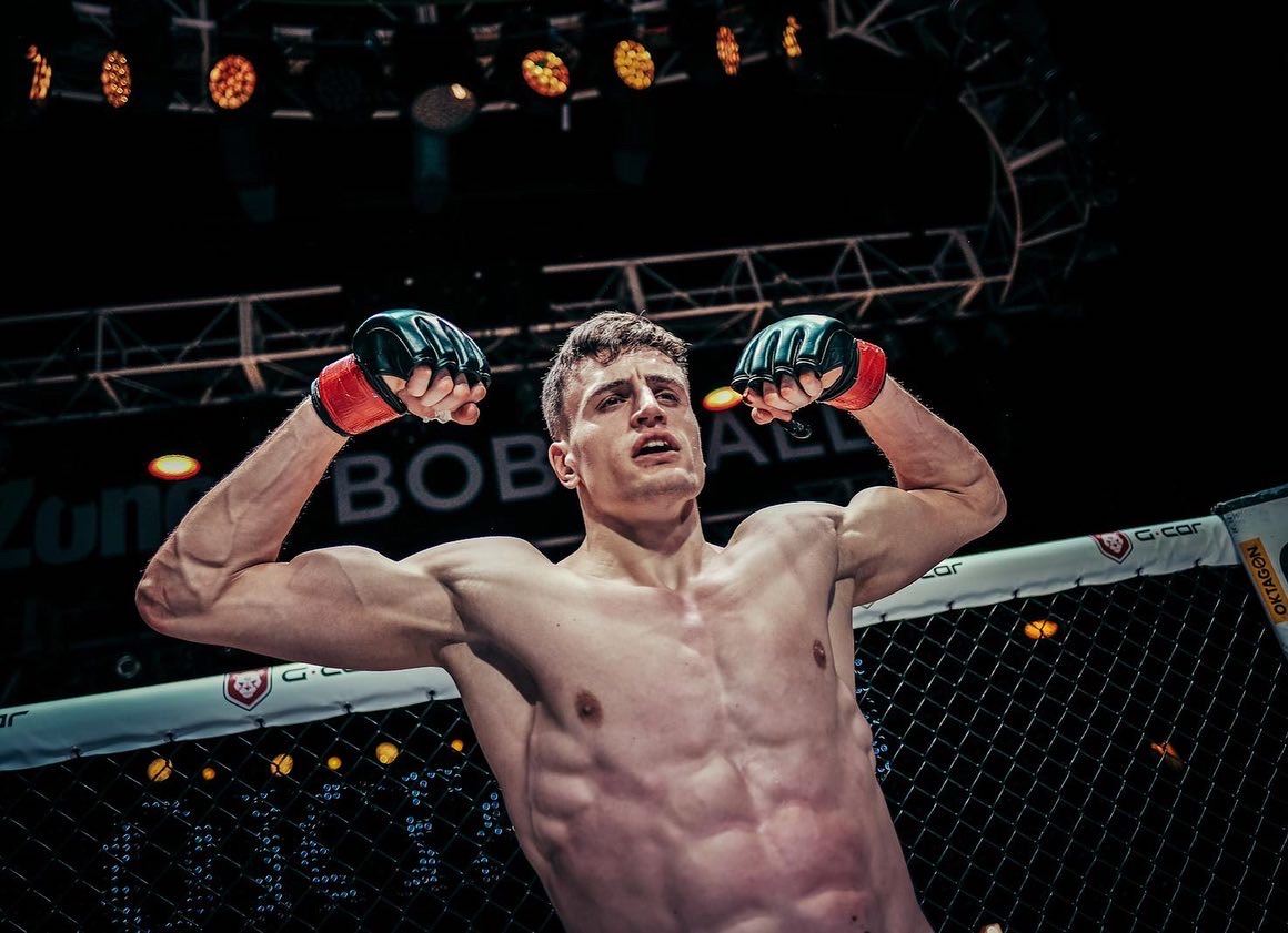 Matěj Peňáz si připsal druhou výhru v MMA
