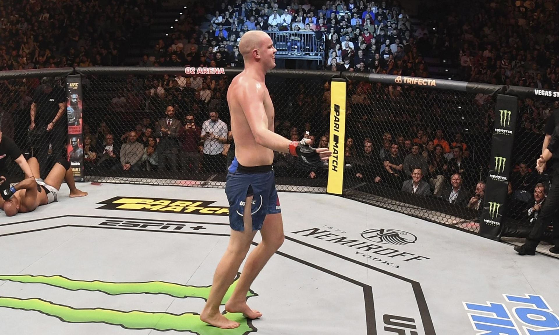 Stefan Struve, 213cm vysoký bojovník ukončil kariéru...