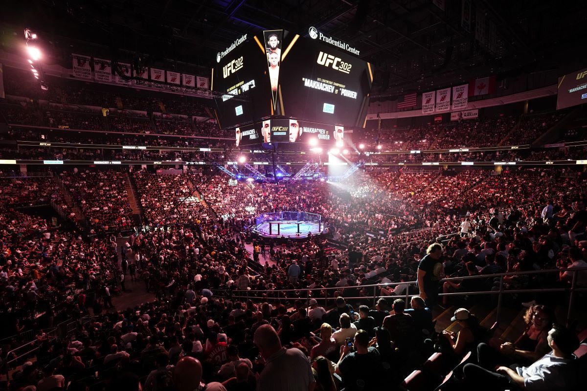 Record UFC 302 dans le New Jersey.  Les fans ont payé 165 millions de couronnes pour les billets
