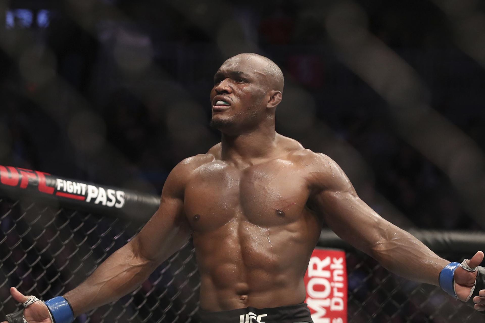 Kamaru Usman, král velterové váhy UFC.