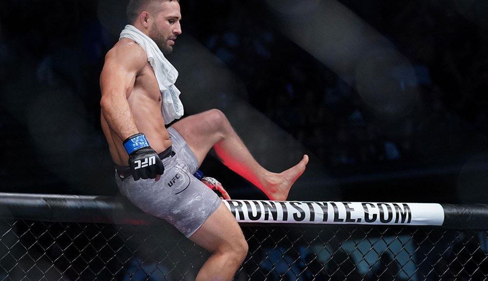 Chad Mendes přeskočil z MMA do boxu bez rukavic.