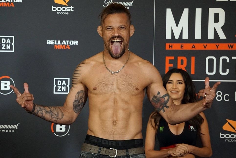 Thiago Oliveira bojoval také pod organizací Bellator MMA.