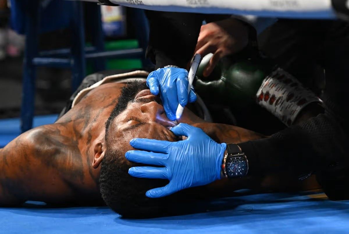 Na tento okamžik se nekoukalo lehce. 