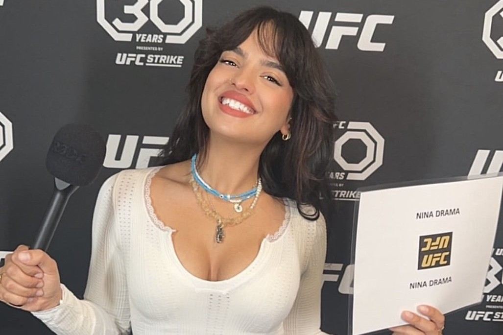 Nina-Marie Daniele, moderátorka UFC.
