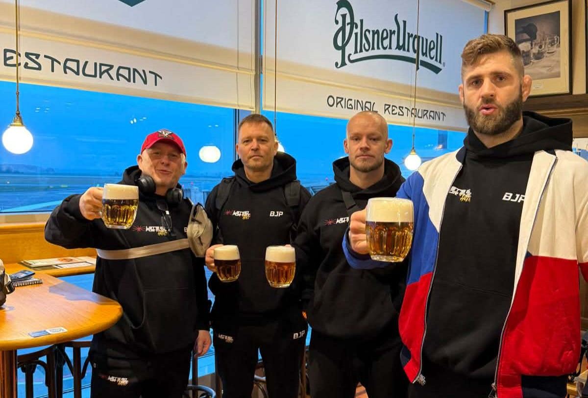 Tradiční odletové...