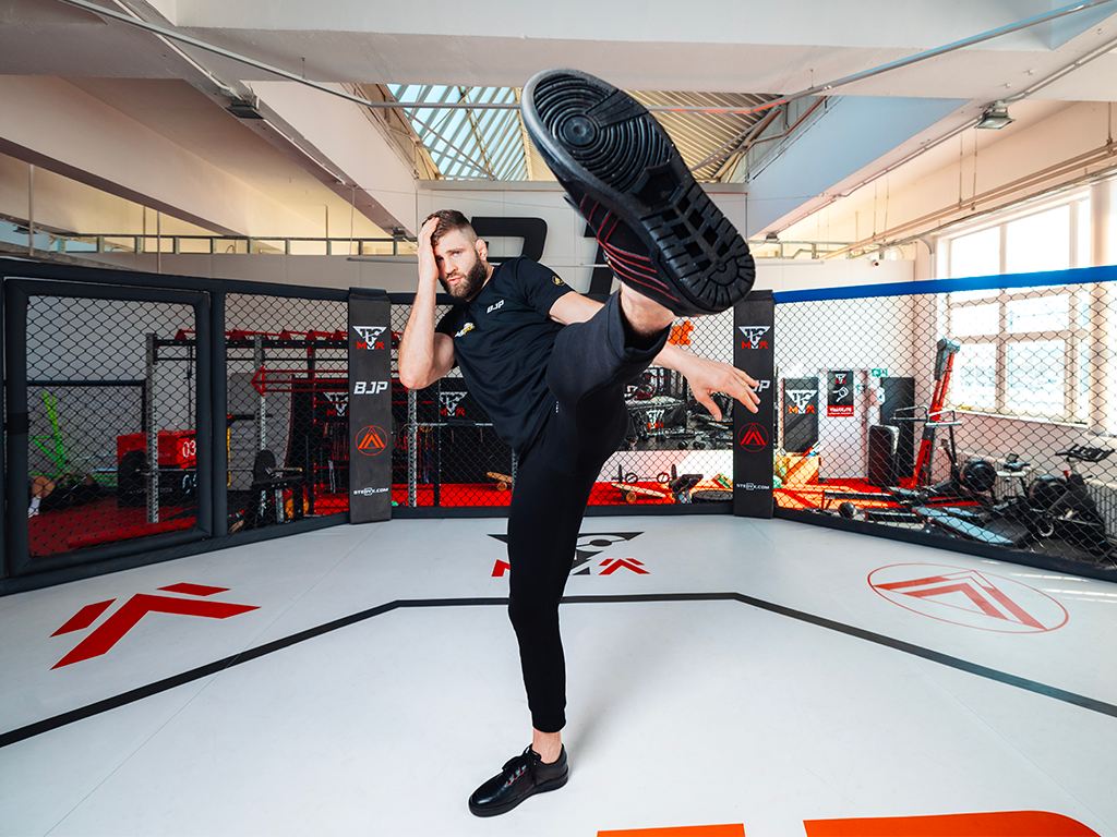 Jiří Procházka jde lovit v novém obutí.