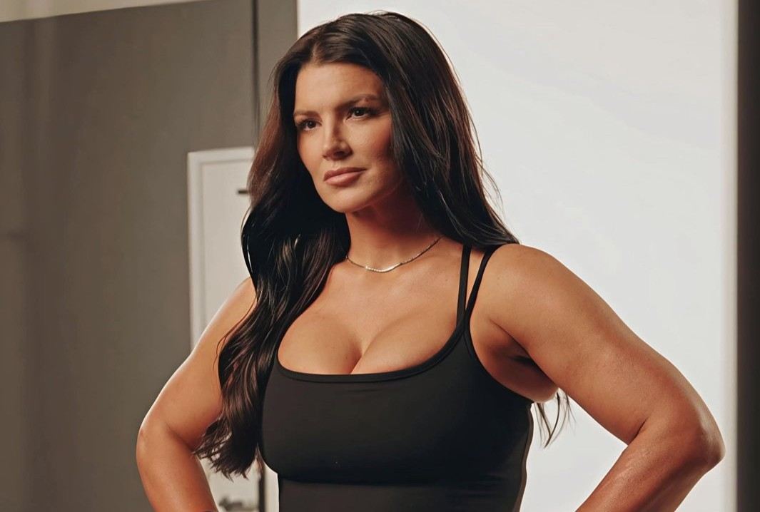 Gina Carano na focení pro Most Valuable Promotions.