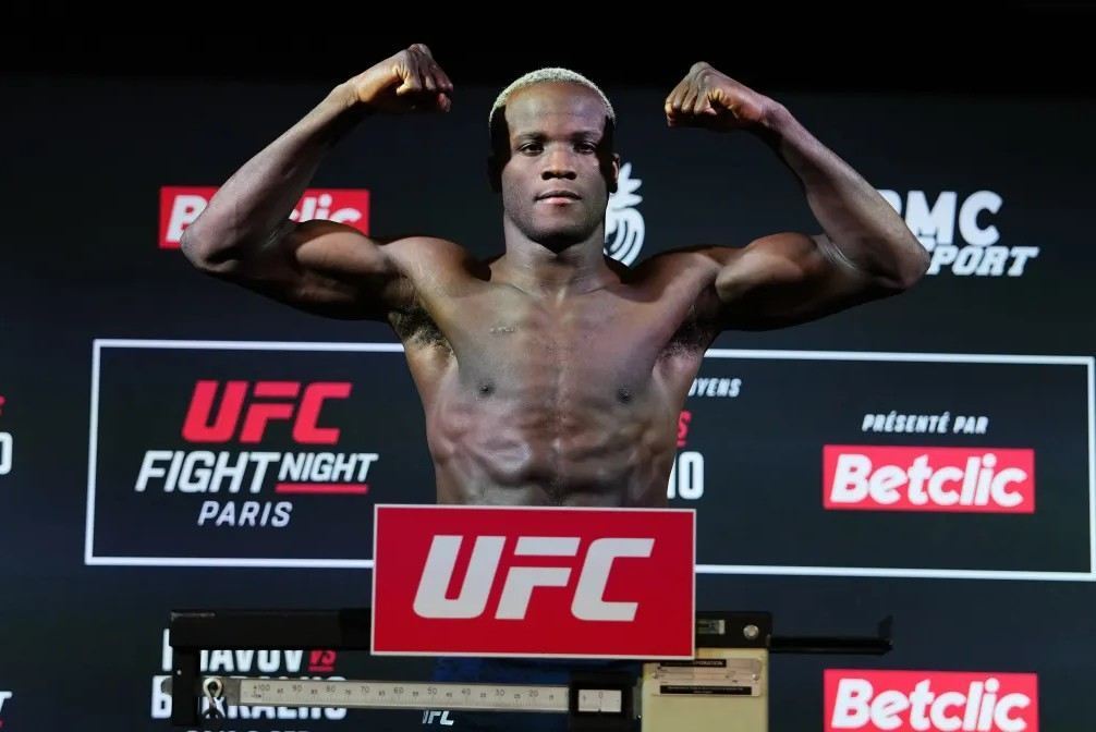 Losene Keita na váze UFC.