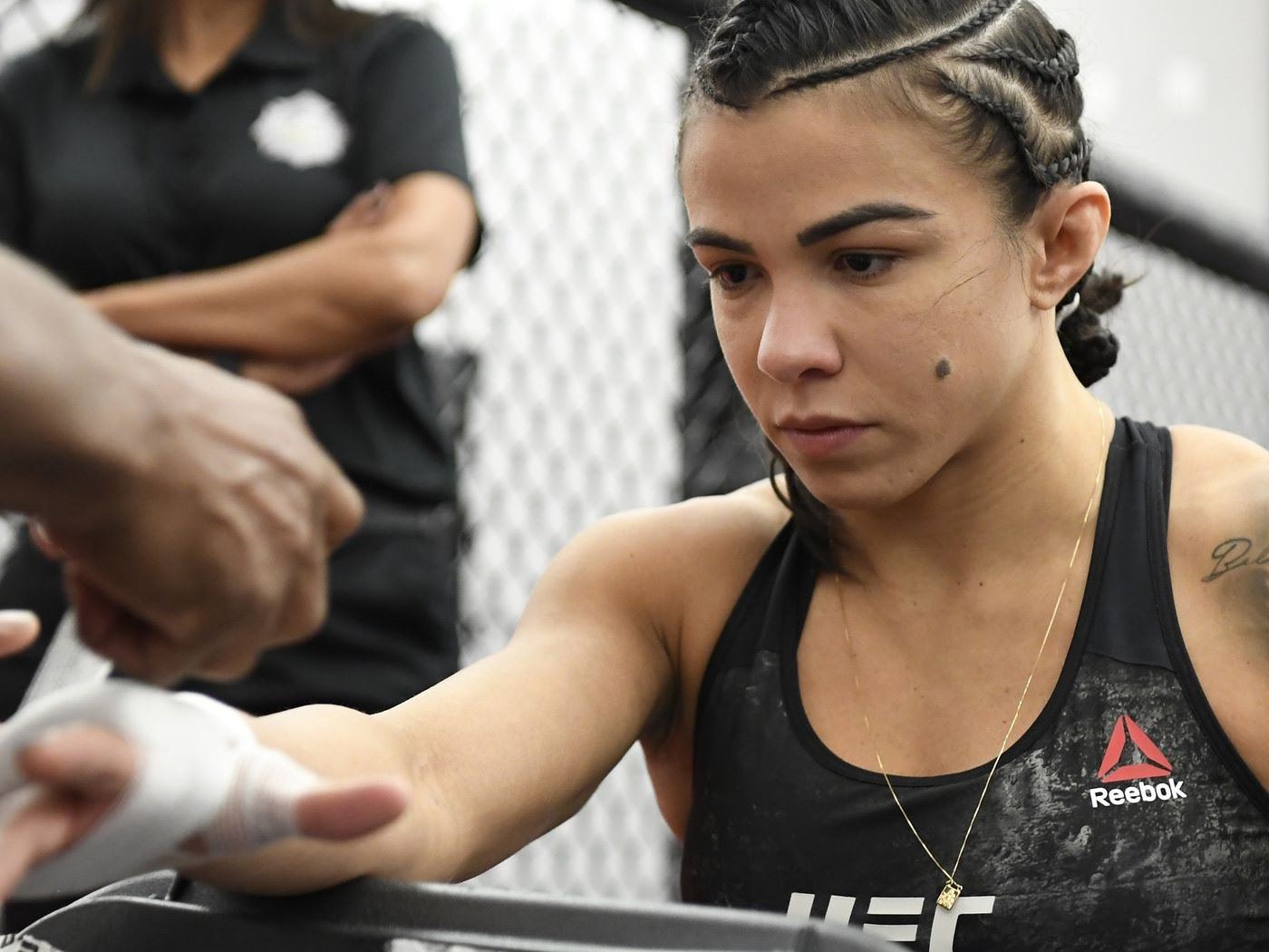 Claudia Gadelha, zápasové tejpy už nebude potřebovat. 