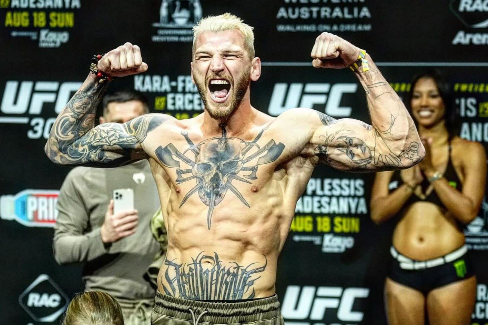 Dan Hooker.
