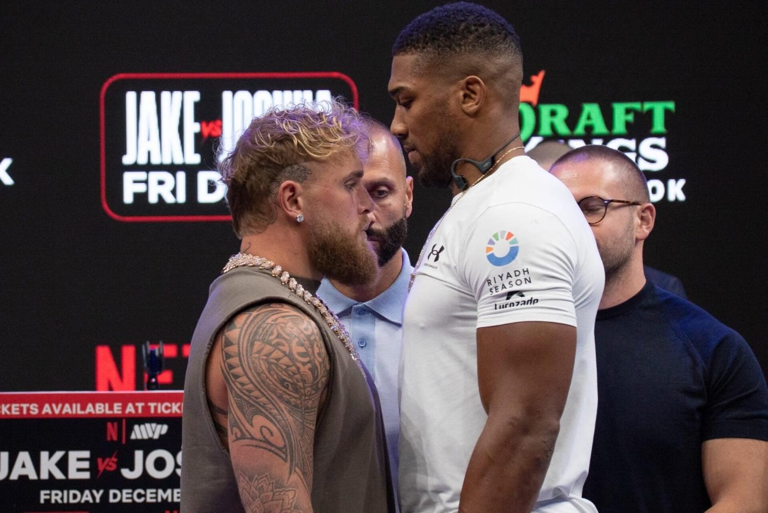 Jake Paul a Anthony Joshua.