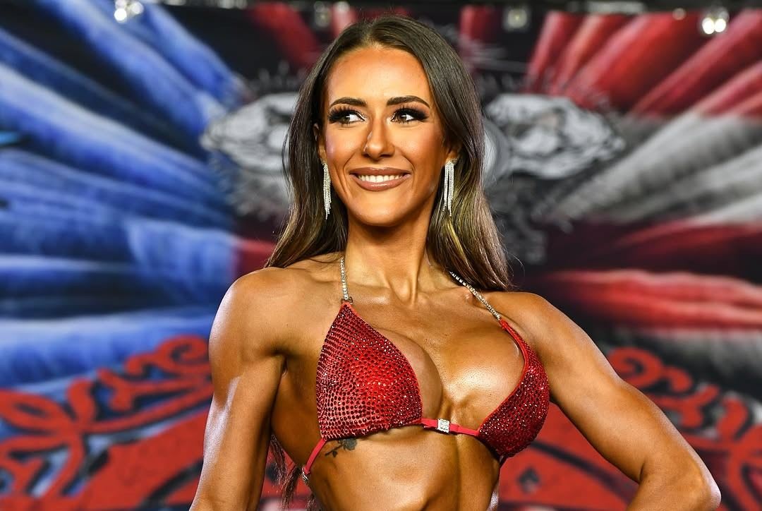 Carla Leclercq na soutěži NPC Florida Grand Prix.