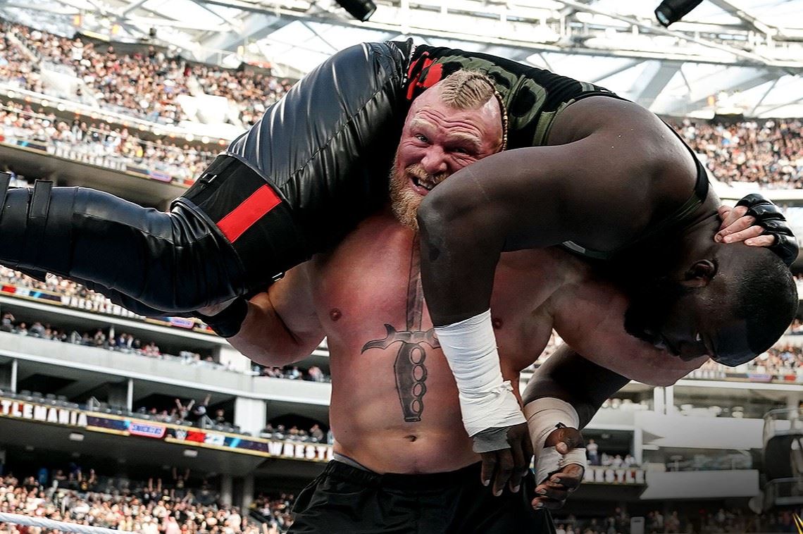 Brock Lesnar v akci.