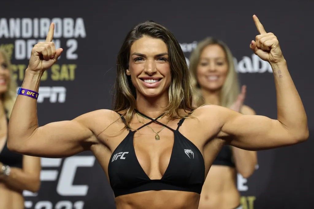 Mackenzie Dern. 